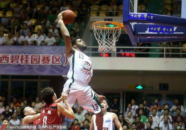 埃贝尔：我们都知道对阵本菲卡有多艰难，对阵葡体不会有不同（埃贝尔：本菲卡难打众所周知，对阵葡体也不会例外）