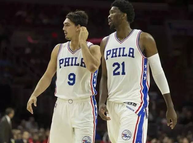 弗里克：我们不关注皇马，明天踢法兰克福的比赛才是最重要的（弗里克：皇马不是焦点，明日战法兰克福才最重要）