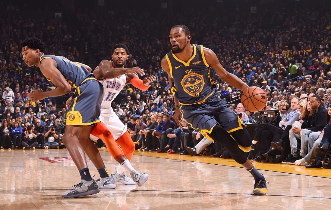 中超黑马酝酿重磅引援，锁定本土强力铁腰，海港同意放人，三赢之举（中超黑马酝酿大手笔引援，锁定本土硬核后腰，海港同意放行，三方共赢）