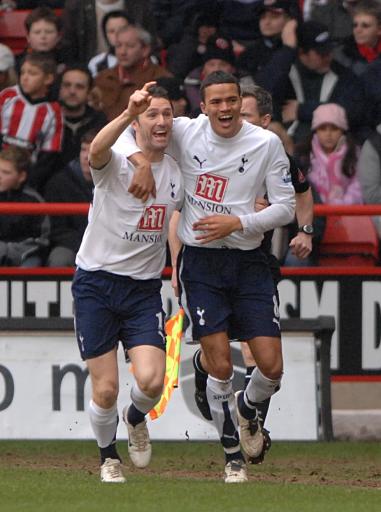 霍伊伦德：从曼联到那不勒斯的传奇转变（霍伊伦德：从曼联迈向那不勒斯的传奇蜕变）