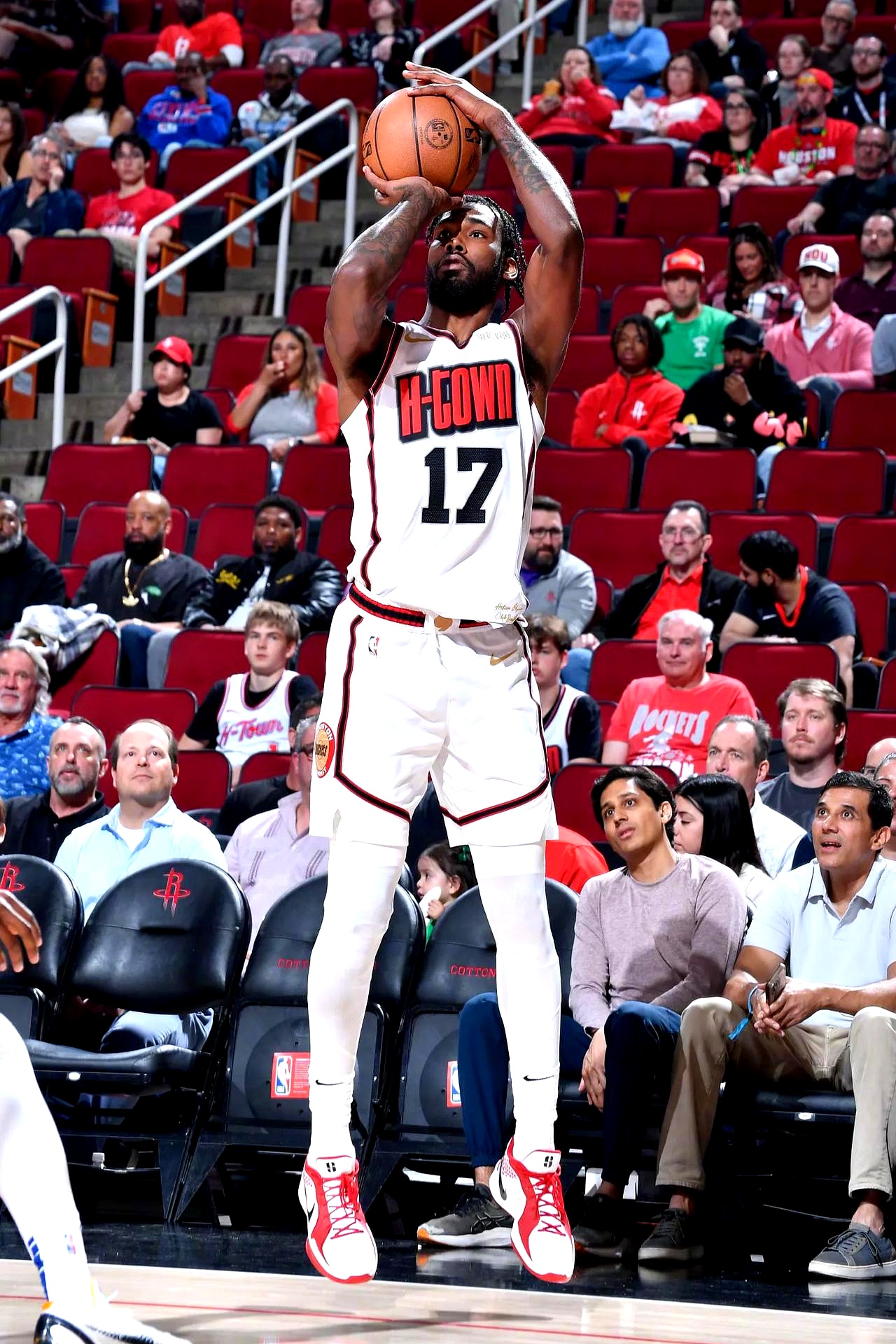 有一群损友的作用这不就体现出来了！（损友成群，作用立刻显现！）