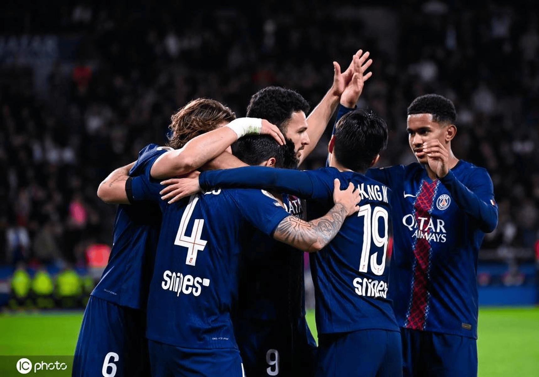 法媒：齐达内正式成为法国第五级别联赛球队股东（法国媒体称齐达内正式入股法国第五级别联赛俱乐部）