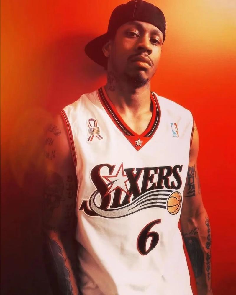 德国杯半场：凯恩破门，对手2送乌龙，拜仁暂3-1柏林联合（德国杯半场战报：凯恩建功+对方两记乌龙，拜仁暂以3-1领先柏林联合）