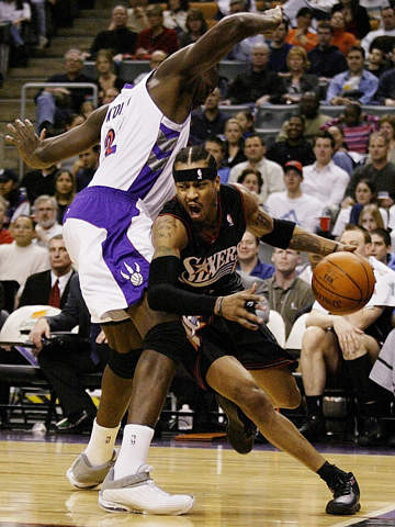 德甲战报：最后时刻连进2球，海登海姆2-1逆转绝杀柏林联合（德甲焦点战：海登海姆补时连入两球 2-1逆转绝杀柏林联合）