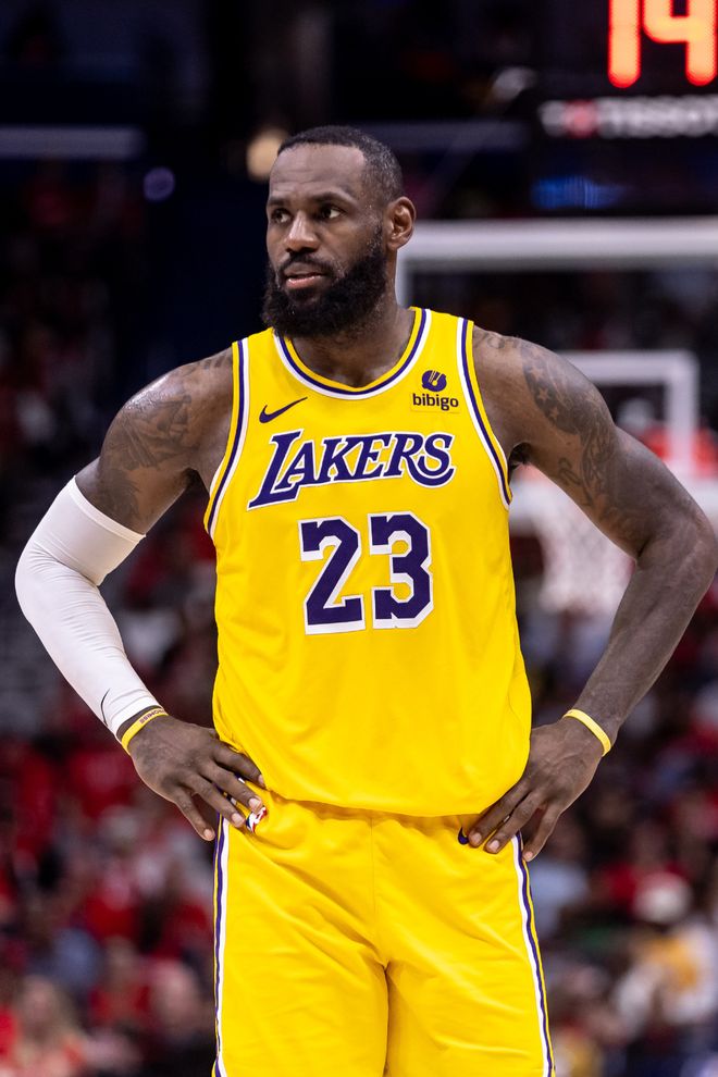 亚冠二积分榜：国安拿到3分上升至第三，麦克阿瑟升至榜首（亚冠第二阶段积分榜：国安取3分升至第3，麦克阿瑟登顶）