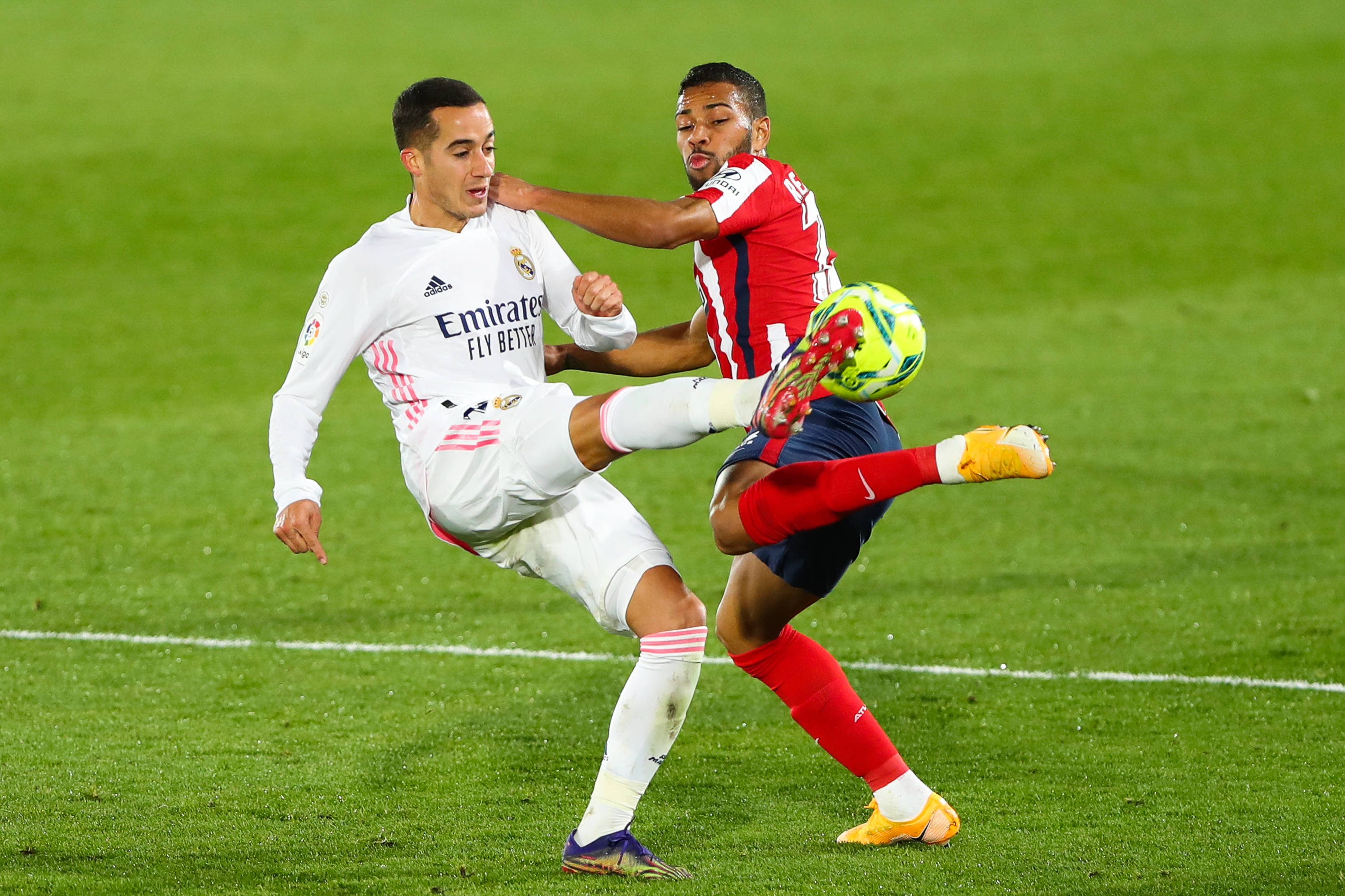 海纳：有一两家英超球队曾对孔帕尼有意，但我们是拜仁慕尼黑（海纳：一两家英超队曾追逐孔帕尼，但我们是拜仁慕尼黑）