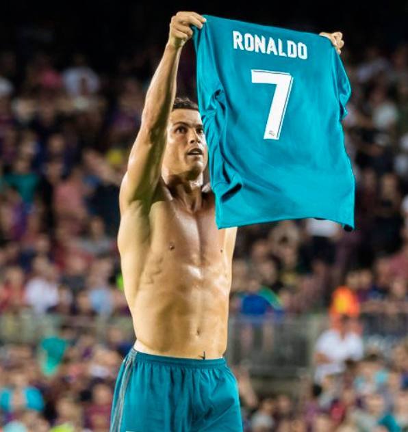 长春亚泰快速反击致胜（长春亚泰依靠迅速反击告捷）