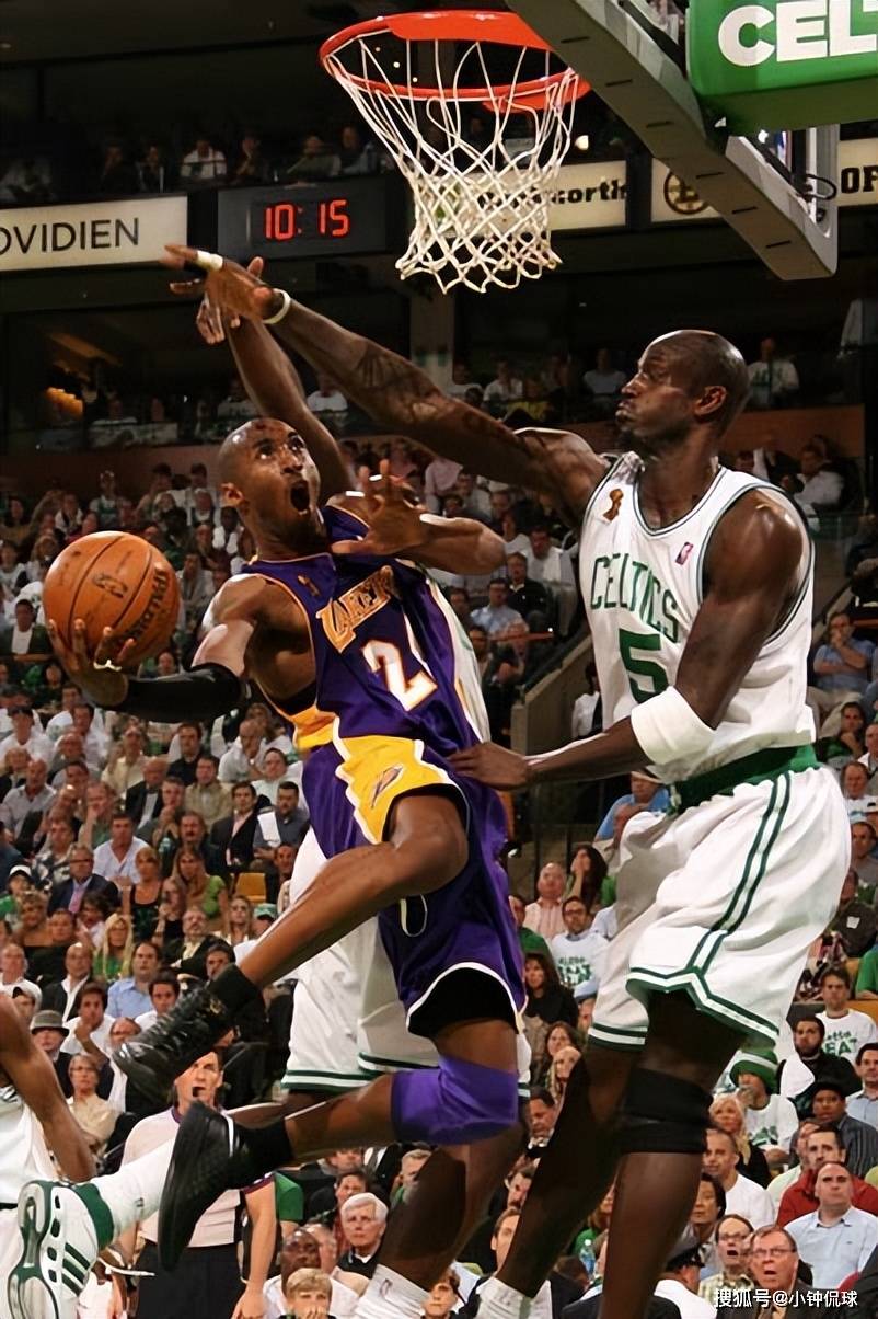 难得打出一场攻守兼备的表现，勇士侧翼新星麻烦保持这样的水准？（勇士侧翼新星罕见打出攻守俱佳一战，能否延续这样的水准？）